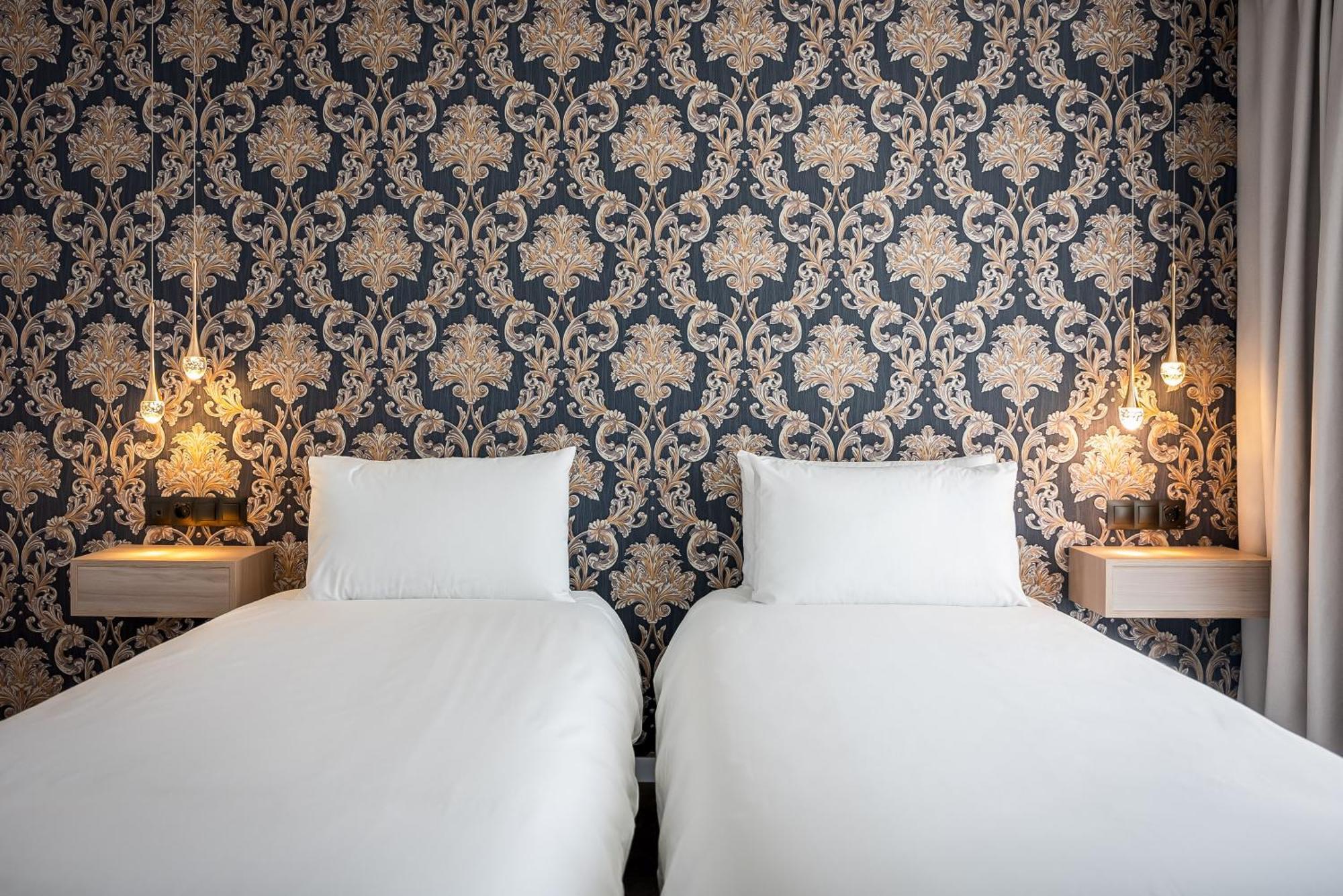 The Orange House Boutique Hotel And Upstairs Rooftop Bar Center Of La Cala De Mijas 100M From The Beach Eksteriør bilde