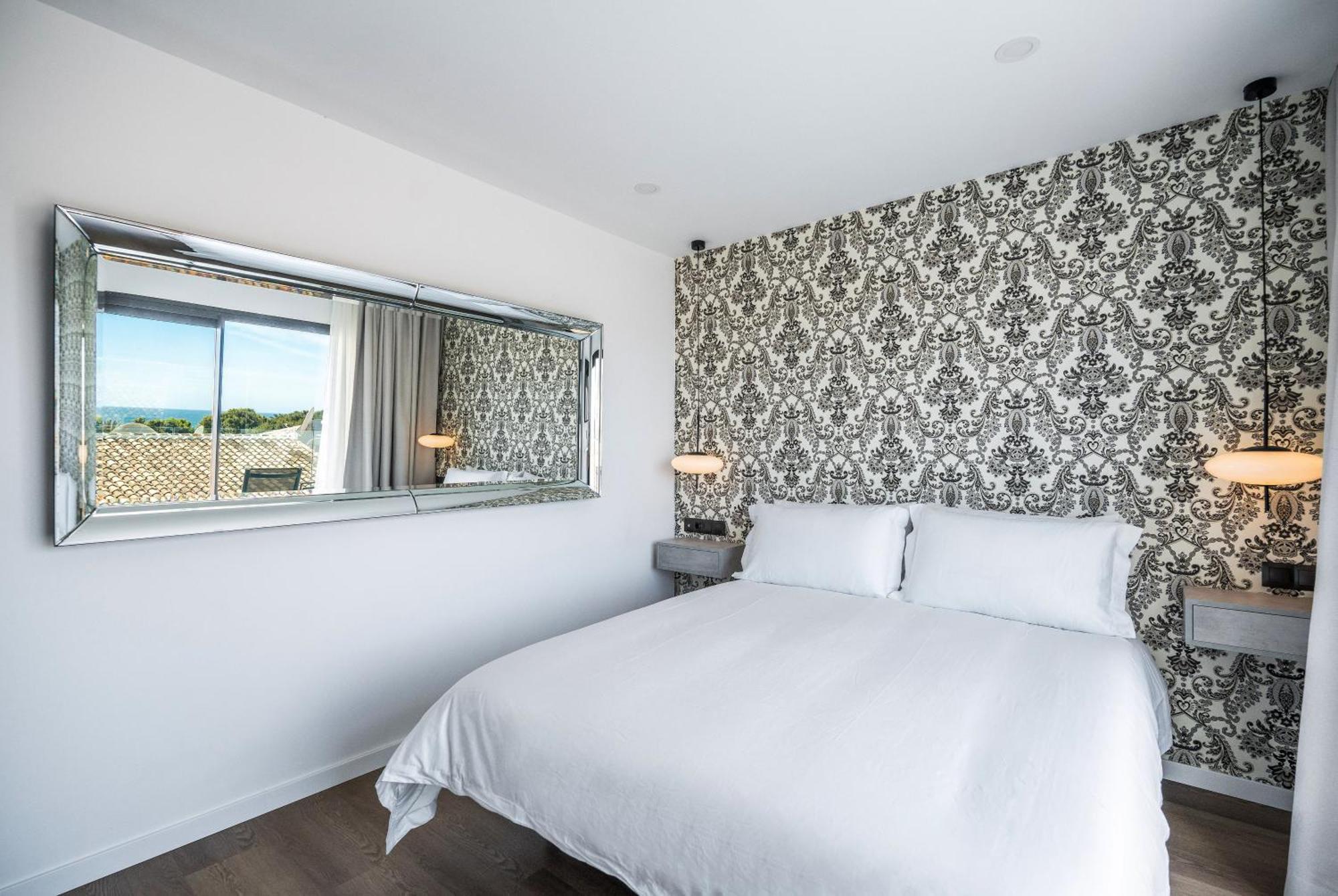 The Orange House Boutique Hotel And Upstairs Rooftop Bar Center Of La Cala De Mijas 100M From The Beach Eksteriør bilde