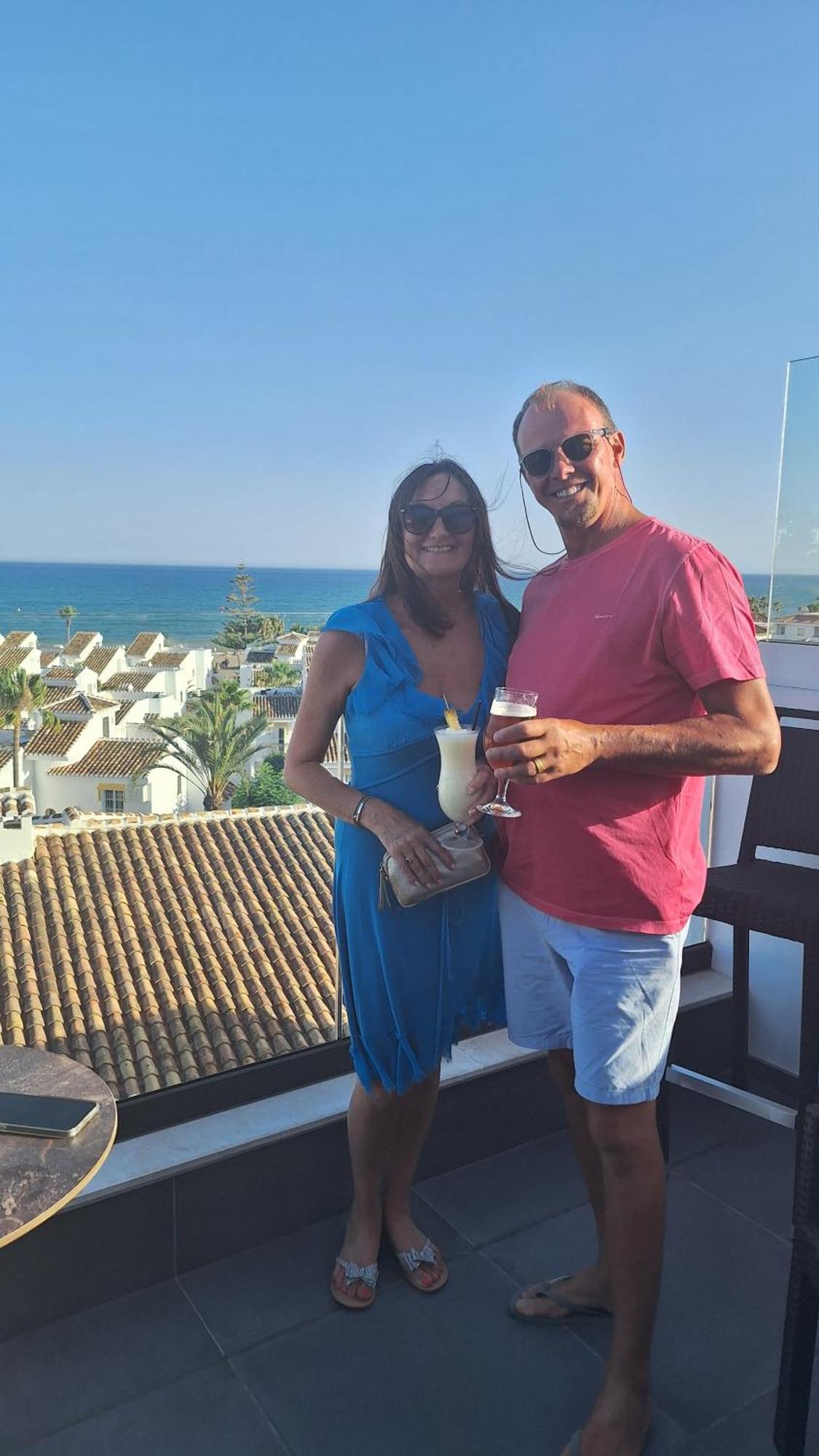 The Orange House Boutique Hotel And Upstairs Rooftop Bar Center Of La Cala De Mijas 100M From The Beach Eksteriør bilde