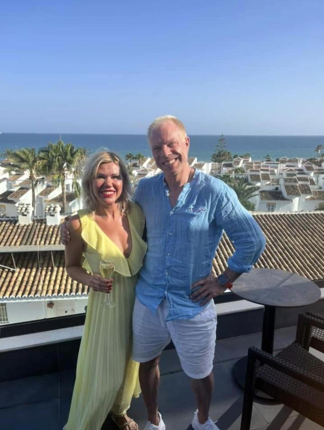 The Orange House Boutique Hotel And Upstairs Rooftop Bar Center Of La Cala De Mijas 100M From The Beach Eksteriør bilde